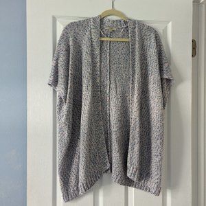 Loft Short Sleeve Loft Cardigan size xs/s